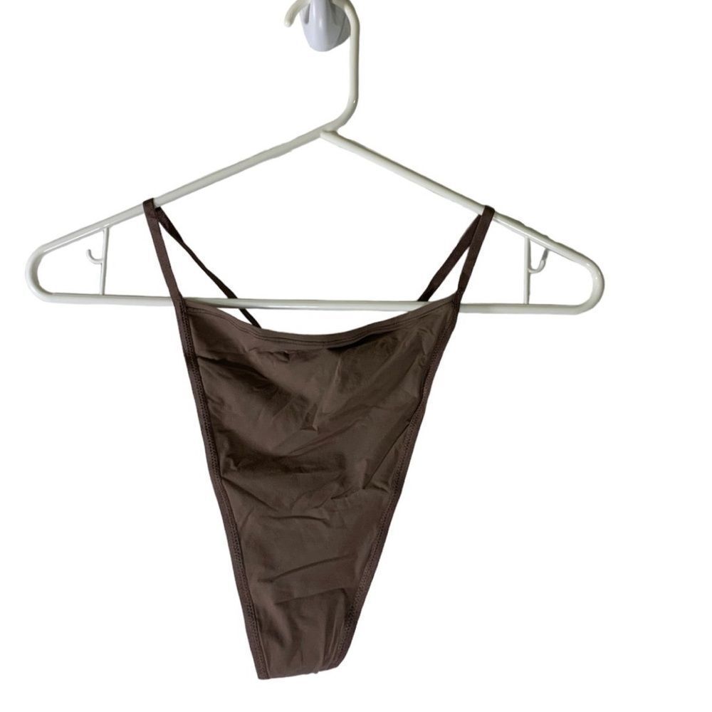 SKIMS NEW 4X‎ Umber T-String Thong Panty